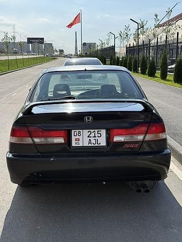 хонда истеп 1: Honda Accord: 2000 г., 2 л, Автомат, Бензин — 7