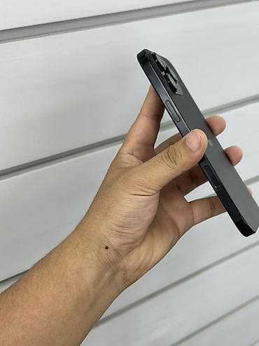 16 про бу: IPhone 16 Pro Max, Б/у, 256 ГБ, Black Titanium, Кабель, 90 % — 3