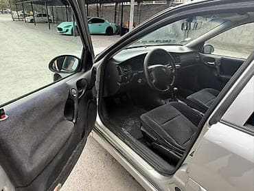 впускной: Opel Vectra: 2000 г., 1.8 л, Механика, Бензин, Универсал — 10