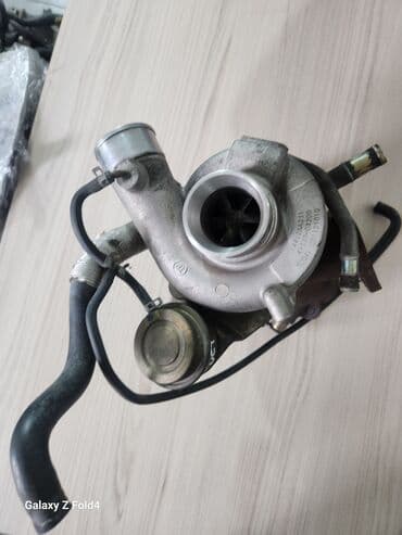 Автозапчасти: Турбина Subaru 2000 г., Б/у, Оригинал, Япония — 1