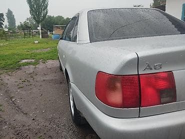 Audi: Audi A6: 1995 г., 2.6 л, Механика, Бензин, Седан — 3
