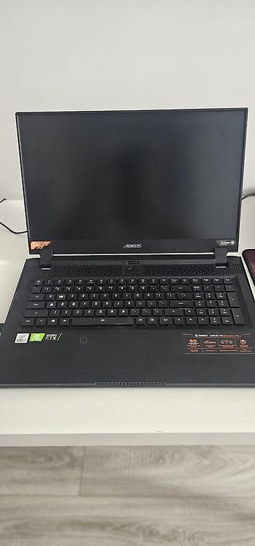 Продаю Игровой Ноутбук Aorus 17G XC Full HD 17.3 дюйма 300 ГЕРЦ I7