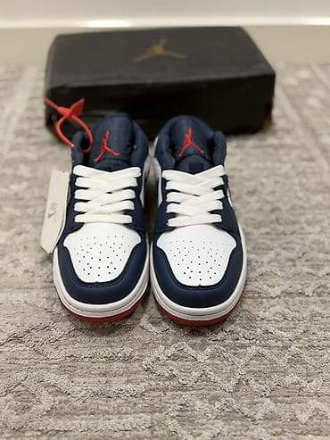 сколько стоит джорданы: Мужские кроссовки, 41, Jordan, Новый, цвет - Белый, Бесплатная доставка — 2