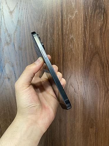 Техника и электроника: IPhone 15 Pro Max, Б/у, 512 ГБ, Black Titanium, Защитное стекло, Чехол, 85 % — 2