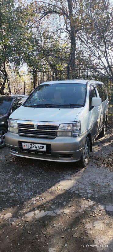 большой машина: Nissan Elgrand: 2000 г., 3 л, Автомат, Дизель, Минивэн — 2