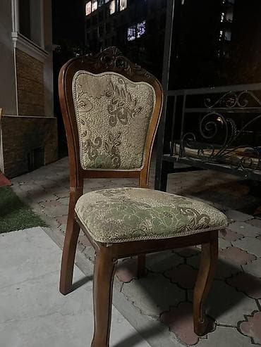 круглый стул: Стул для зала, Дерево — 3