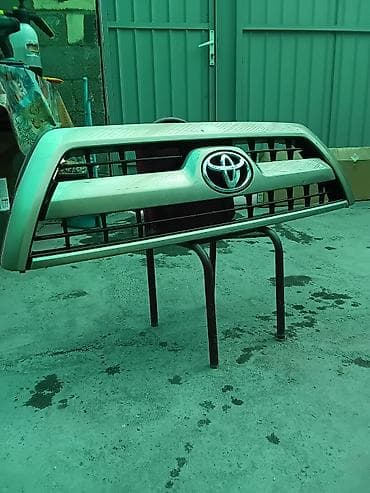 Решетка радиатора Toyota 2008 г., Б/у, Оригинал