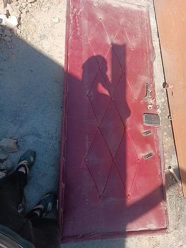 solutions upper: Продаю двери 2метр на 1метр шт 5-6 по 300 сом — 1