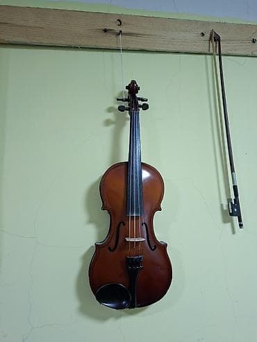 Скрипка 4/4 с смычком, 3/4, 2/4, 1/8, 1/16 есть на личие -