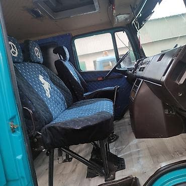 задний бампер субару форестер: Грузовик, Mercedes-Benz, Дубль, 5 т, Б/у — 4