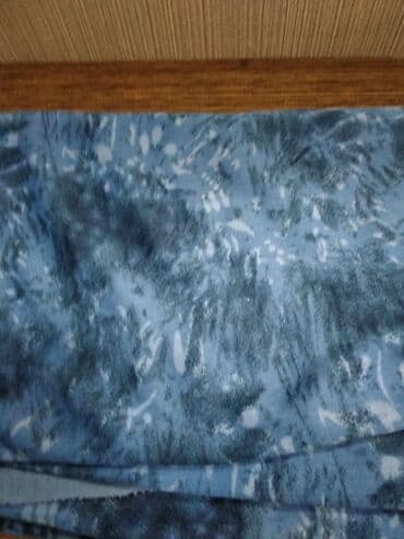 Кусочки различной ткани не ситец .Шифон 2 метра,шелк1,5 метра