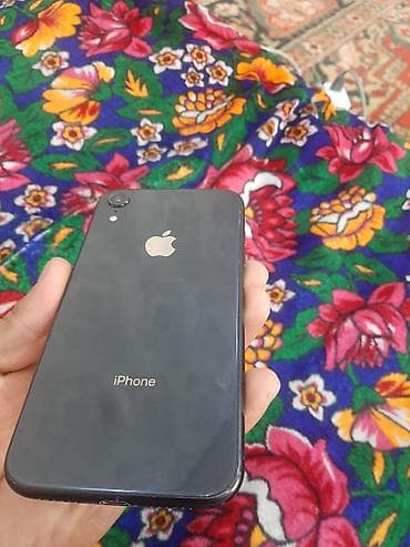 IPhone Xr, Б/у, 64 ГБ, Черный, 76 % — 2