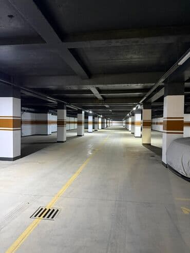 квартира в районе ошского рынка: 4 комнаты, 205 м², Элитка, 4 этаж, ПСО (под самоотделку) — 12