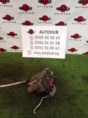 Замок двери Audi A6 C5 1.9 2000 перед. лев. (б/у)