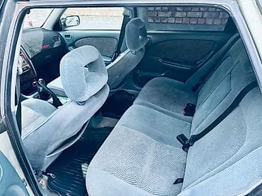 toyota sequoia: Toyota Avensis: 2000 г., 2 л, Механика, Дизель, Универсал — 5