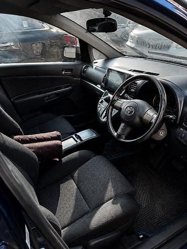 Toyota WISH: 2004 г., 1.8 л, Вариатор, Бензин, Универсал — 6