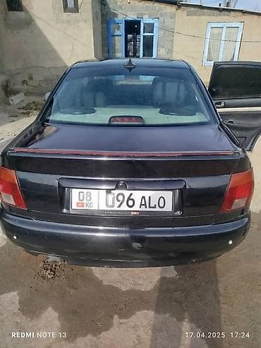 audi s 4: Audi A4: 1997 г., Седан — 2