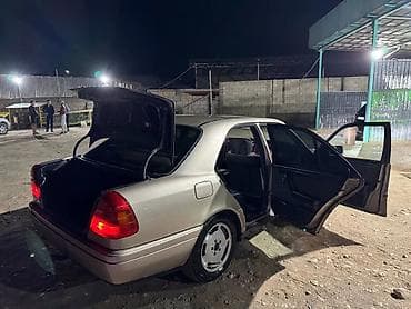 merc 180: Mercedes-Benz C-Class: 1993 г., 1.8 л, Автомат, Бензин, Седан — 9
