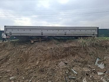 платформа эвакуаторная: Кузов бортовой Mercedes-Benz — 3