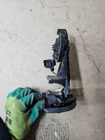 ремонт боковых зеркал: Боковое левое Зеркало Mercedes-Benz Б/у, Оригинал — 2