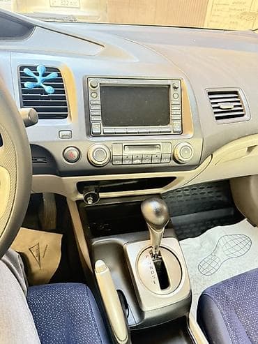 ауди с5: Honda Civic: 2007 г., 1.3 л, Вариатор, Бензин, Седан — 8