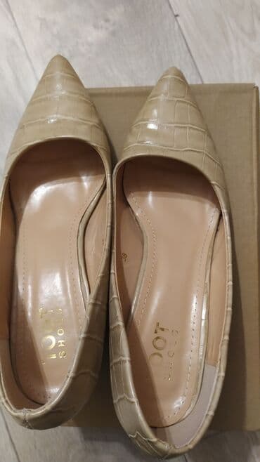 туфли беж цвет: Туфли лодочки. Каблук устойчивый, высота 5см. Фирма ТООТ — 1