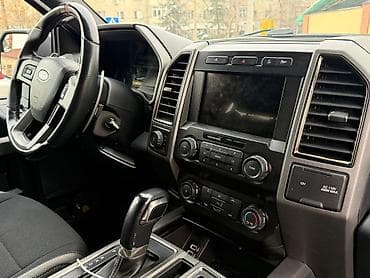 Ford F-150: 2018 г., Автомат, Пикап — 10