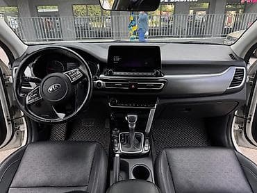 бюджетные авто: Kia Seltos: 2020 г., 1.6 л, Автомат, Дизель, Кроссовер — 7