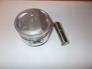 Поршни Mitsubishi 2002 г., Б/у, Оригинал, Япония at lalafo.kg Поршни Mitsubishi 2002 г., Б/у, Оригинал, Япония