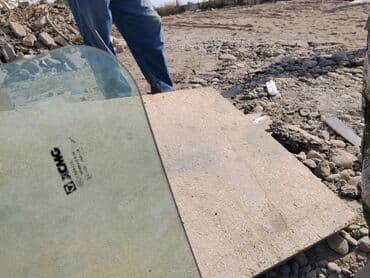 Стекла и комплектующие: Лобовой передний задний боковой различных размеров и форм — 9