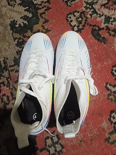 обувь для охоты: Футбольные бутсы с шипами (FG) для натурального газона - Цвет: белый — 2