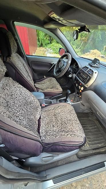 газель 4 4: Toyota RAV4: 2002 г., 2 л, Автомат, Бензин, Кроссовер — 4