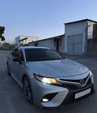 toyota celica: Toyota Camry: 2018 г., Седан — 2