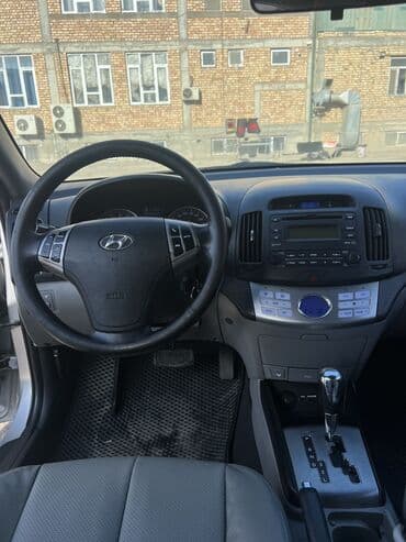 продаю электромобиль бишкек: Hyundai Avante: 2010 г., 1.6 л, Автомат, Бензиновая — 6
