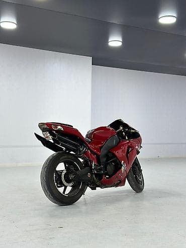 Мотоциклы: Спортбайк Kawasaki, 1000 куб. см, Бензин — 4