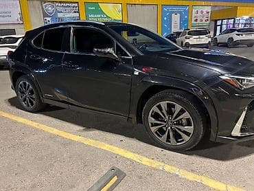 Транспорт: Lexus UX: 2021 г., 2 л, Гибрид, Кроссовер — 3