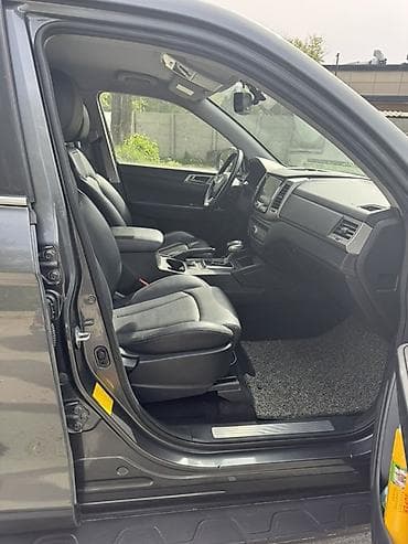 Продажа авто: Ssangyong Rexton: 2019 г., 2.2 л, Автомат, Дизель, Внедорожник — 4