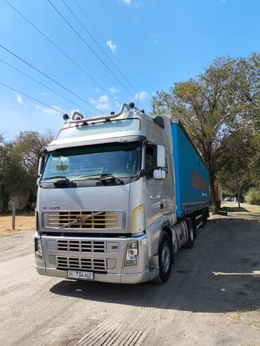 домкрат гидравлический для вытяжки авто: Тягач, Volvo, Шторный — 1