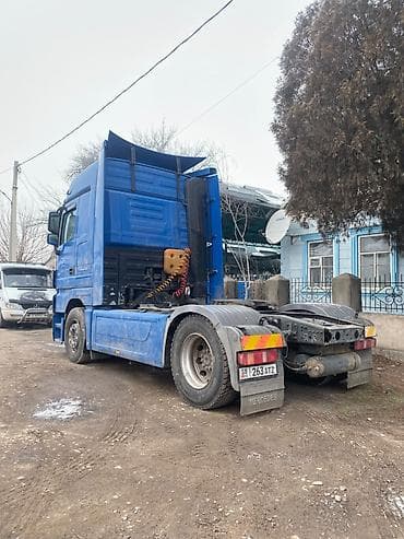 митсубиси фуссо: Тягач, Mercedes-Benz — 4