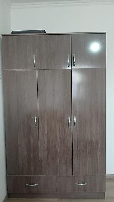 Тушкагаздар: Шифоньерлер, кийидер үчүн шкафтар, Колдонулган, Түз, ЛДСП — 2