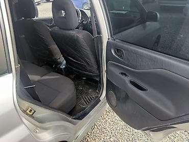 mr 2: Mitsubishi Space Star: 2004 г., 1.6 л, Ручные, Бензин, Минивэн — 8