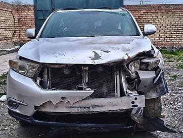 subaru forester wilderness: Toyota Highlander: 2013 г., 2.7 л, Автомат, Бензин, Кроссовер — 2