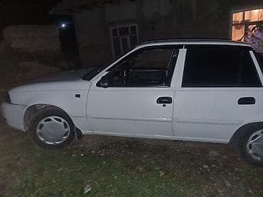 Daewoo Nexia: 2011 г., 1.5 л, Кол менен иштөөчү, Бензин, Седан — 4