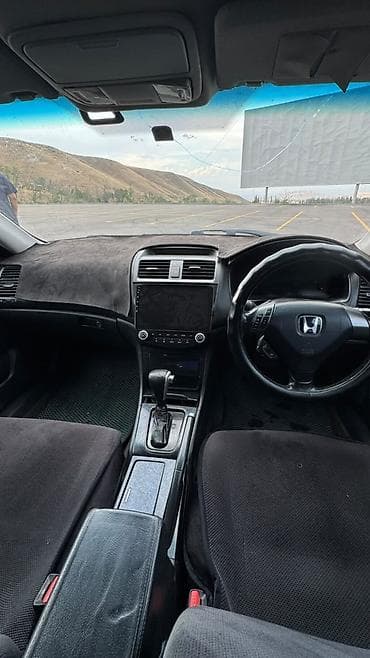 sprinter 2 9: Honda Accord: 2003 г., 2.4 л, Автомат, Бензин, Седан — 4
