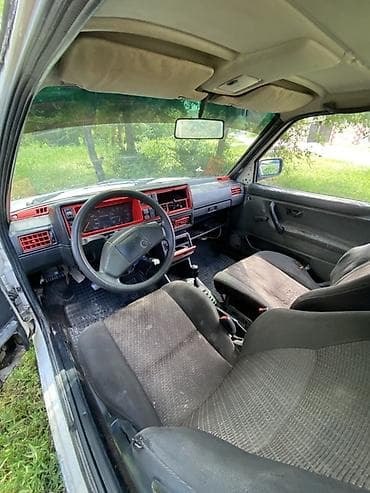 телефон для авто: Volkswagen Golf: 1992 г., 1.6 л, Механика, Бензин, Хэтчбэк — 3