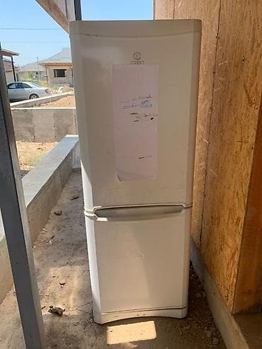 indesit холодильник: Холодильник Indesit, Б/у, Двухкамерный, No frost, 60 * 2 * 60 — 1