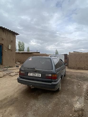 Volkswagen: Volkswagen Passat Variant: 1988 г., Универсал — 4