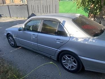ничего: Mercedes-Benz C-Class: 1997 г., 1.8 л, Автомат, Бензин, Седан — 2