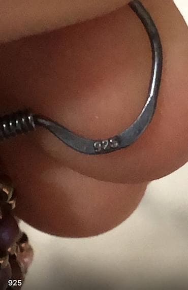 Брошь, Женские, Бисер at lalafo.kg Брошь, Женские, Бисер