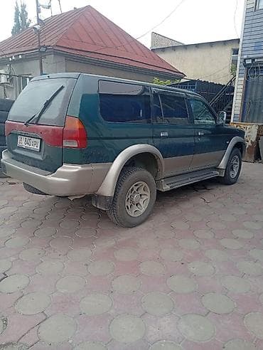 Унаа: Mitsubishi Montero: 1998 г., 2.5 л, Кол менен иштөөчү, Дизель, Жол тандабас — 3